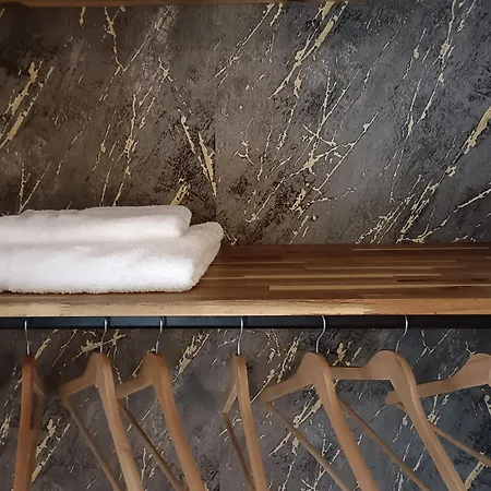Apartment De A Paris *